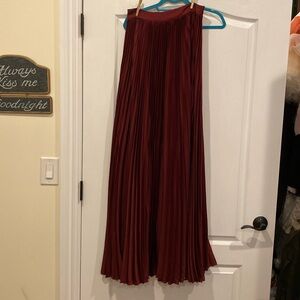 Worn once for engagement photos